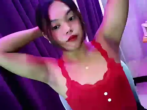 naomi scarlet online show from June 18, 2026, 7:08 pm