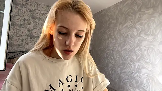 Ketris Drewerses online show from April 21, 2026, 8:54 am