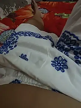 Snapshot of annukumari__ chatting on June 4, 2026, 5:12 am annukumari online show from June 4, 2026, 5:12 am
