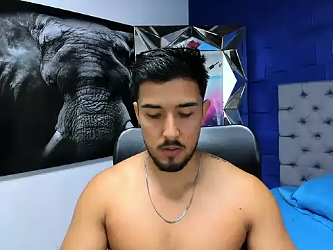 Snapshot of alangreek1 chatting on June 6, 2026, 1:33 am alangreek1 online show from June 6, 2026, 1:33 am
