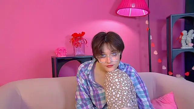 RitaRoses online show from April 21, 2026, 3:13 am