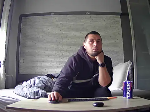 Sebq95 online show from April 9, 2026, 2:12 pm