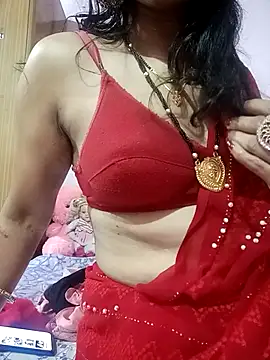 Snapshot of SecretFlameX chatting on May 7, 2026, 6:00 pm SecretFlameX online show from May 7, 2026, 6:00 pm