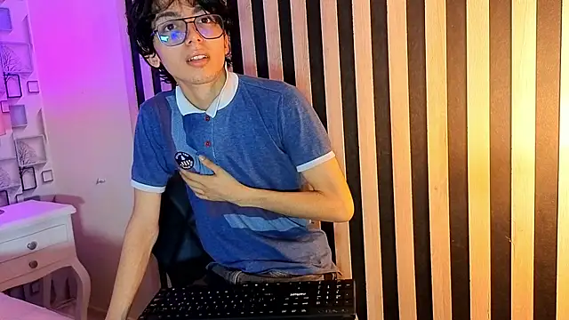 Twink Sebas7 online show from May 22, 2026, 12:14 pm