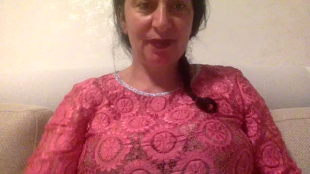Snapshot of Lizzaa80 chatting on June 19, 2026, 8:47 pm Lizzaa80 online show from June 19, 2026, 8:47 pm