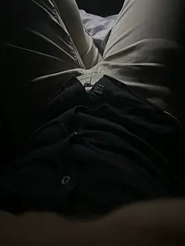 Nejat3407 online show from April 16, 2026, 11:40 pm