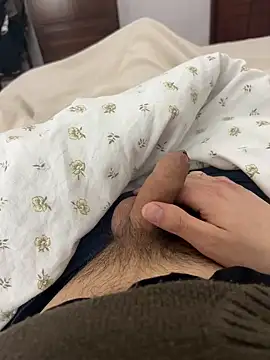 MikeMike189 online show from April 8, 2026, 10:55 pm