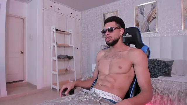 cero khalifa online show from April 18, 2026, 5:26 pm