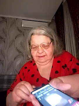 MartaMia68 online show from May 24, 2026, 7:03 pm