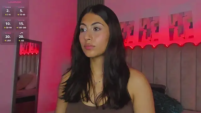 Layla amirah online show from May 9, 2026, 3:10 am