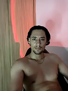 Snapshot of Emilprime chatting on April 10, 2026, 3:35 am Emilprime online show from April 10, 2026, 3:35 am