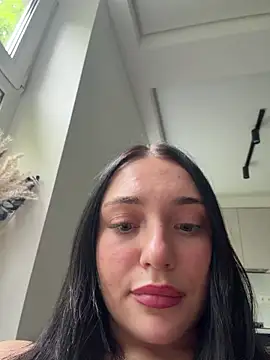 LucyHotty  online show from June 16, 2026, 3:56 pm