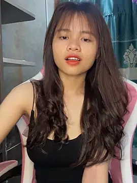 mayha11 online show from May 10, 2026, 1:20 am