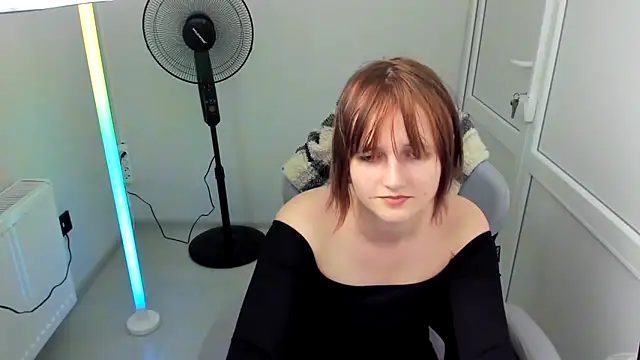 GoldenKiss online show from May 28, 2026, 12:33 pm