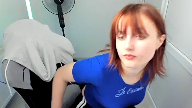 GoldenKiss online show from May 24, 2026, 6:57 am
