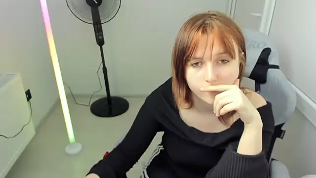 GoldenKiss online show from May 26, 2026, 12:36 pm