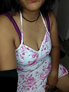 Snapshot of Tamilmoon006 chatting on July 11, 2026, 6:03 am Tamilmoon006 online show from July 11, 2026, 6:03 am