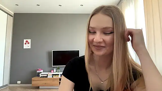 PlasaRima online show from May 19, 2026, 1:56 am