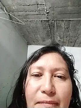 Dayis 2 online show from May 11, 2026, 3:52 am