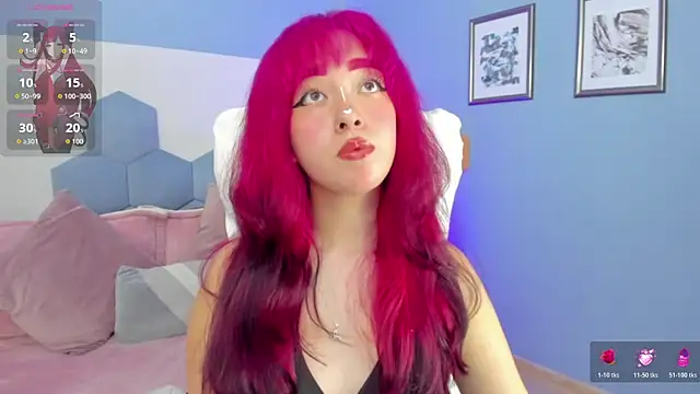 Snapshot of Leah_cherry chatting on April 15, 2026, 3:38 pm Leah cherry online show from April 15, 2026, 3:38 pm