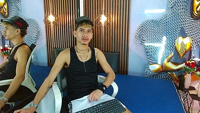 Skinny cute Alyer online show from May 24, 2026, 1:38 am