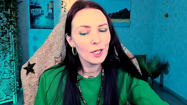 Snapshot of LanaRadiance chatting on April 29, 2026, 5:30 pm LanaRadiance online show from April 29, 2026, 5:30 pm