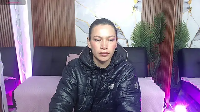 alonddra tay online show from May 1, 2026, 11:37 am