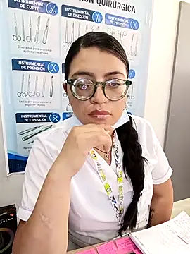 Snapshot of SOFI__10 chatting on May 4, 2026, 4:21 pm SOFI 10 online show from May 4, 2026, 4:21 pm