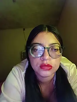 Snapshot of SOFI__10 chatting on May 11, 2026, 3:30 am SOFI 10 online show from May 11, 2026, 3:30 am