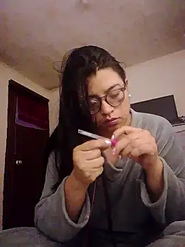 Snapshot of SOFI__10 chatting on April 23, 2026, 7:04 am SOFI 10 online show from April 23, 2026, 7:04 am