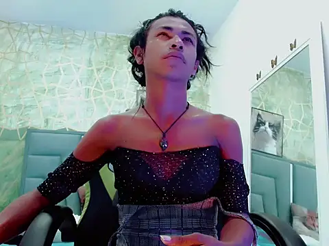 Snapshot of Naomisaenz01 chatting on June 1, 2026, 9:36 pm Naomisaenz01 online show from June 1, 2026, 9:36 pm