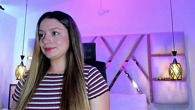 giigii hadidd online show from April 22, 2026, 7:53 pm