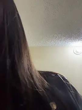 Snapshot of Lucyfer-fire chatting on April 17, 2026, 11:24 am Lucyfer-fire online show from April 17, 2026, 11:24 am
