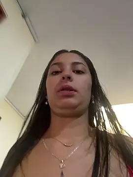 Snapshot of Lucyfer-fire chatting on May 15, 2026, 11:41 am Lucyfer-fire online show from May 15, 2026, 11:41 am