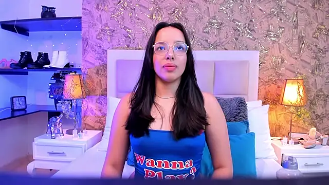ValkyriaSteel online show from May 3, 2026, 7:39 pm