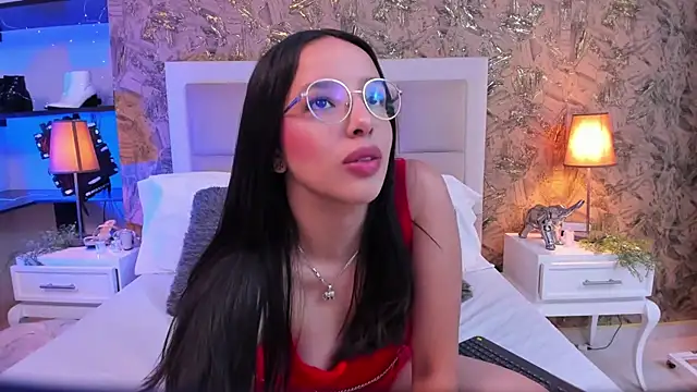 ValkyriaSteel online show from July 11, 2026, 12:16 pm