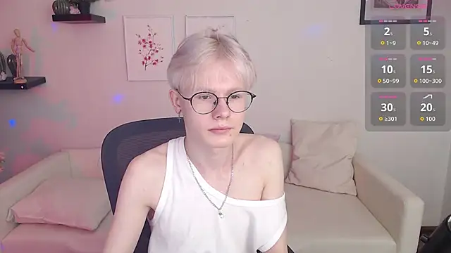 Snapshot of Liam_Blair chatting on June 27, 2026, 5:35 am Liam Blair online show from June 27, 2026, 5:35 am