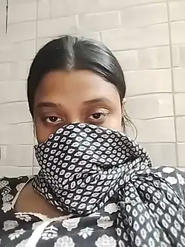 Snapshot of Cute_Kammna chatting on July 23, 2026, 9:06 am Cute Kammna online show from July 23, 2026, 9:06 am