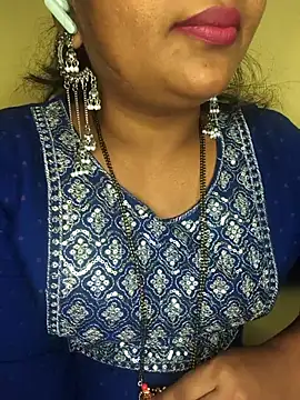 ur love kannada1 online show from May 11, 2026, 4:04 pm