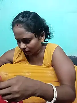 Sexy Stranger  online show from May 26, 2026, 5:33 pm
