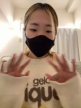 Snapshot of MITUKI0707 chatting on April 16, 2026, 1:01 pm MITUKI0707 online show from April 16, 2026, 1:01 pm