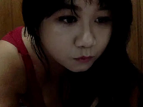 Snapshot of vixenrae chatting on April 13, 2026, 7:40 pm vixenrae online show from April 13, 2026, 7:40 pm