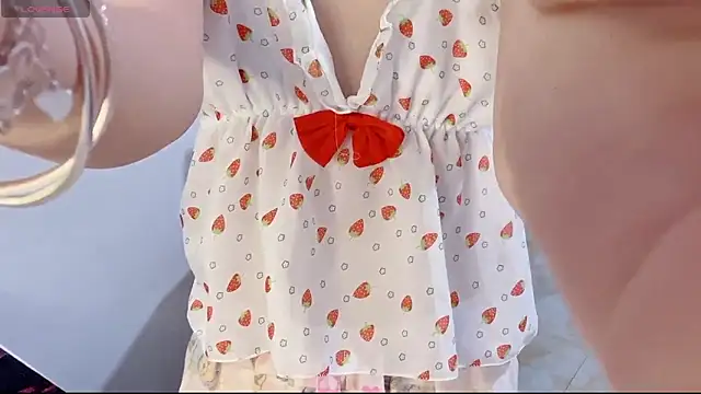 Kaixin-baobao online show from April 28, 2026, 11:03 am