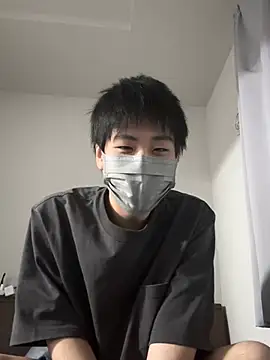 kurage164 online show from May 4, 2026, 12:52 pm