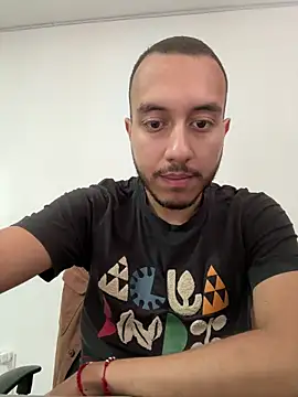 Snapshot of cristianstone2 chatting on April 16, 2026, 2:51 pm cristianstone2 online show from April 16, 2026, 2:51 pm