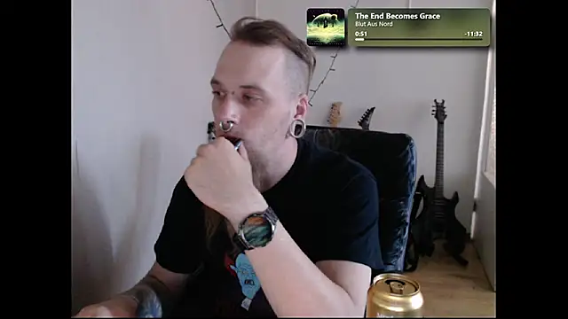 THatRandomMetalHead online show from June 19, 2026, 4:24 pm