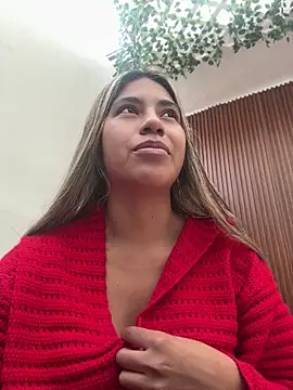 Snapshot of Kimmiebellarie chatting on May 8, 2026, 1:15 pm Kimmiebellarie online show from May 8, 2026, 1:15 pm