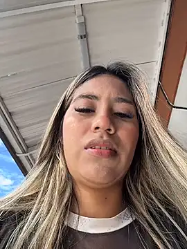 Snapshot of Kimmiebellarie chatting on June 24, 2026, 2:04 pm Kimmiebellarie online show from June 24, 2026, 2:04 pm