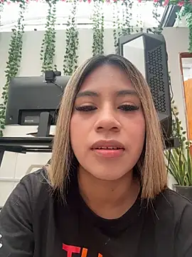 Snapshot of Kimmiebellarie chatting on June 28, 2026, 2:56 pm Kimmiebellarie online show from June 28, 2026, 2:56 pm
