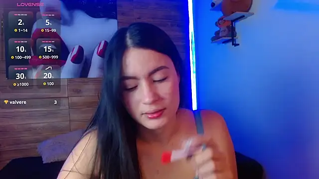rosaleia  online show from May 23, 2026, 5:28 am